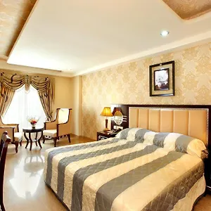 Sidhartha Chalakudy Hotel